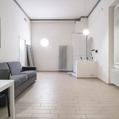 Primopiano - Gluck Apartman Milánó Kültér fotó